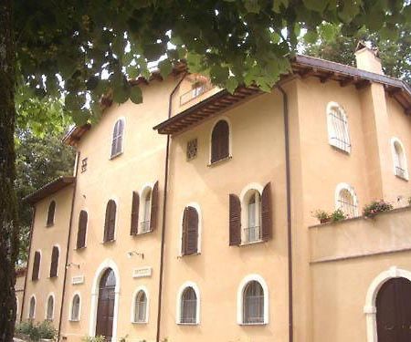 La Locanda Del Borgo Pietralunga  Extérieur photo