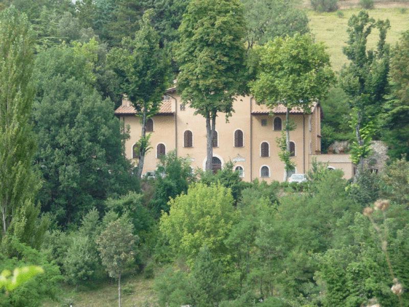 La Locanda Del Borgo Pietralunga  Extérieur photo