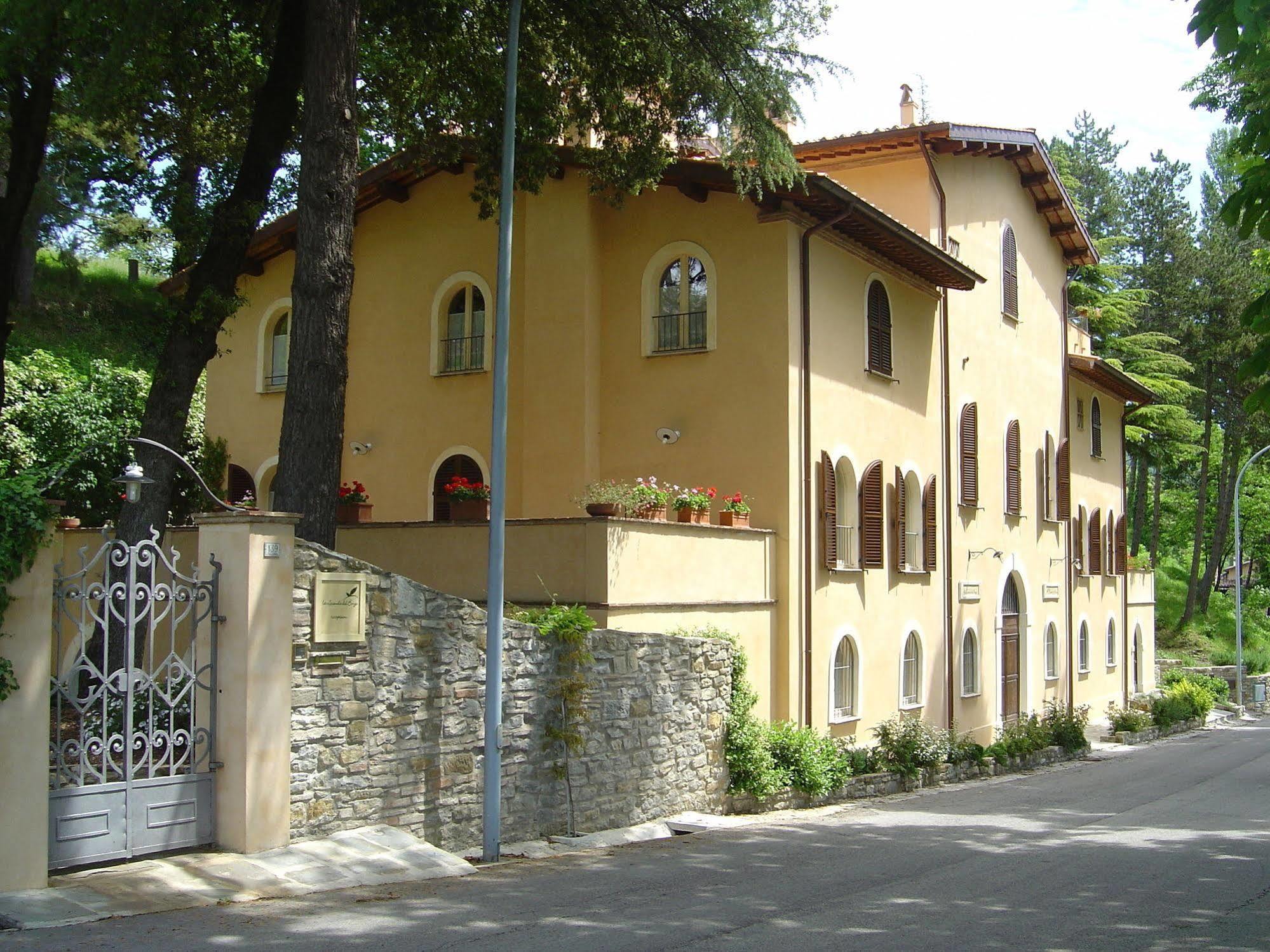 La Locanda Del Borgo Pietralunga  Extérieur photo